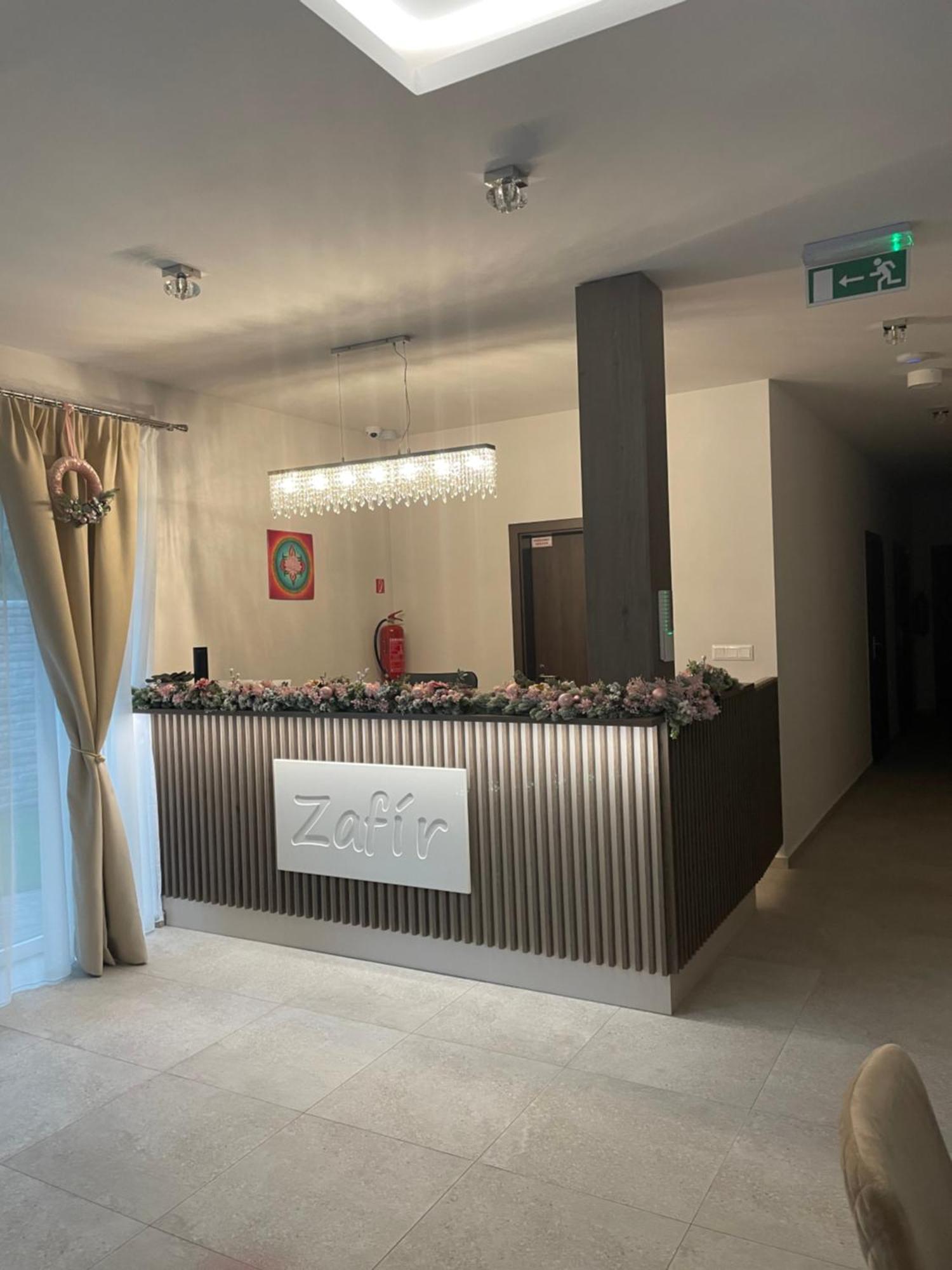 Zafir Hotel Dunajská Streda Exterior photo